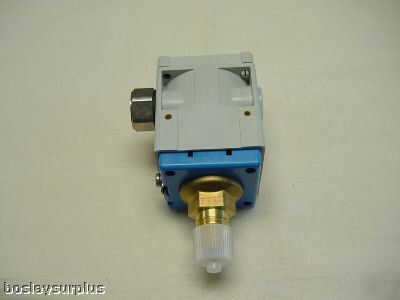 Endress hauser transmitter PMC133-0N1F2T6S4Q reduced