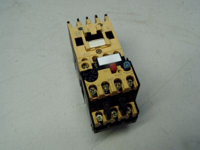 Allen bradley contactor m/n: 100-A09ND3 - used