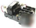CR306J102 - general electric / 2P 115 strtr 0 NEMA1 