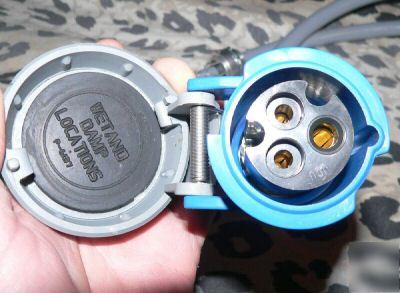 New hubbel plug connector outlet mcdonalds 30 amp 250V