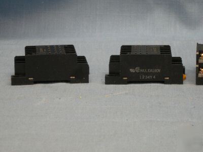 Omron relay socket, lot of 5, PTF14A 2XC09