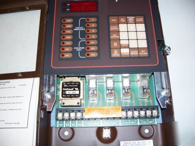 Paragon programable time control, four circuit, 120/240