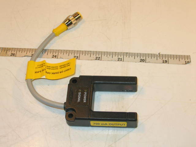 Banner slo series slot sensor SLO30VB6YQPMA13LODO