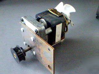 Merkle-korff gear motor mod 3724UP-270 115 vac w/brake
