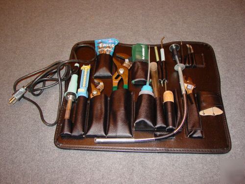Radio and computer field maintenance kit