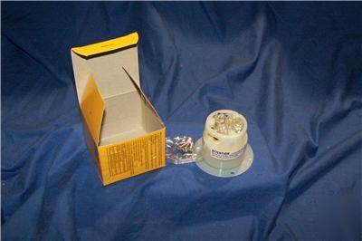 New hubbel HBL2325 twist-lock flanged inlet 20A 250V 