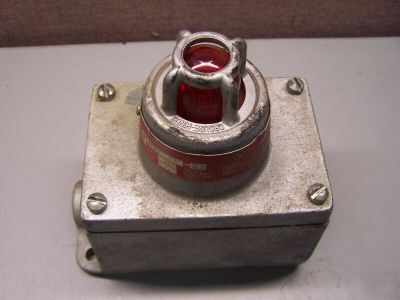 Crouse hinds DSD946 hazardous loc. pilot light enclosur