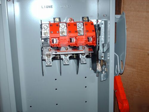 Safety switch nema 3R, 100 amp, 600 volt, 3-pole/3 wire