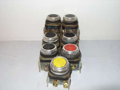Allen bradley 800T-a multi color push button lot of 7