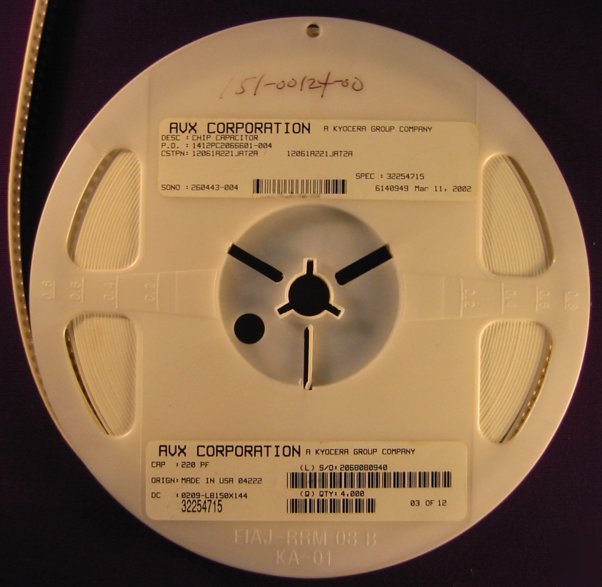 ~ 3,000 avx 220 pf multilayer smd ceramic capacitors