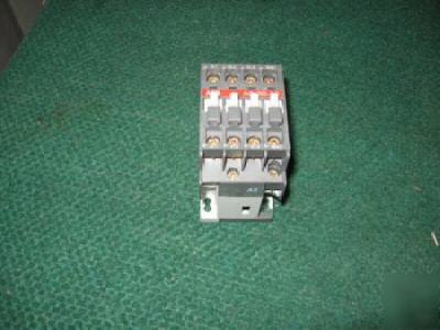 Abb A9-30-10 across the line contactor 24 volt 50/60HZ