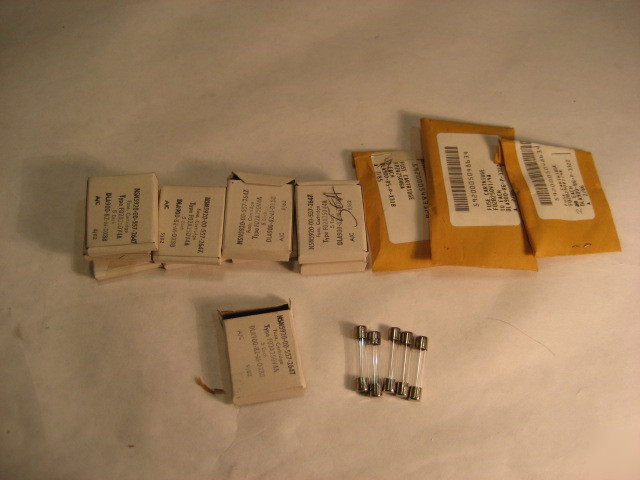 Huge lot of 68 fuses 2A 4A 6A 8A 250V
