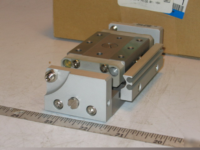 New smc air slide table linear guide MXP16-30