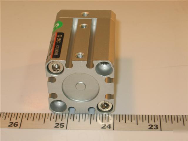 New smc pneumatic compact cylinder 11-CDQSB20-15D