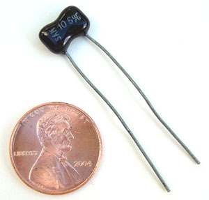 Radial silver dipped mica capacitors ~ 10PF 500V 5% (10