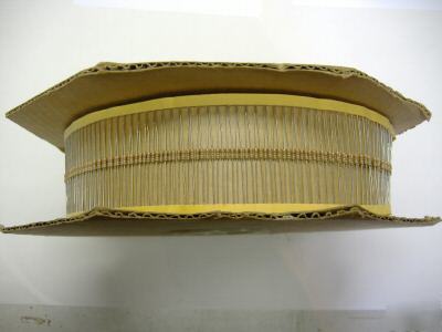 Lot of 4400 _ carbon film resistor, 82K ohm, 1/4 w, 5%