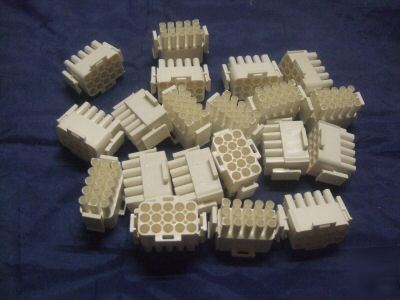New (20) universal mate-n-lok 15 circuit housings