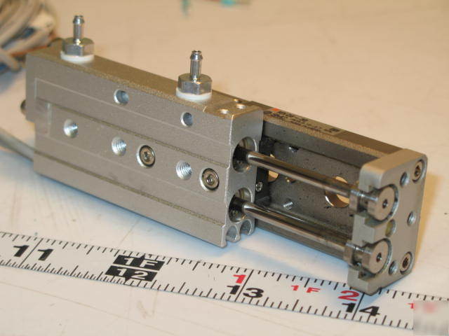 Smc pneumatic air linear guided table MXQ6-30 w/switch