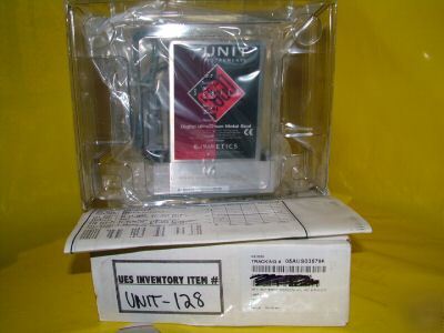 Unit ufc-8561C digital ultraclean metal seal hcl *