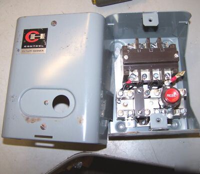 New cutler hammer size 00 enclosed motor starter 