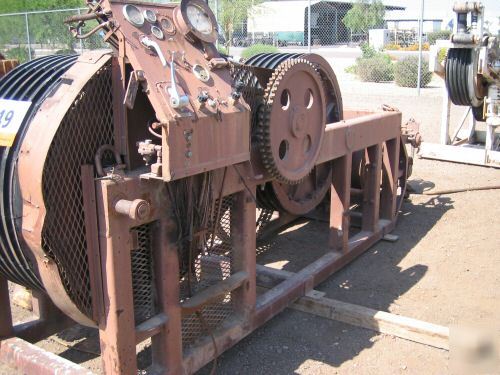 Bull wheel tensioners quantity of 2 electrical cable 