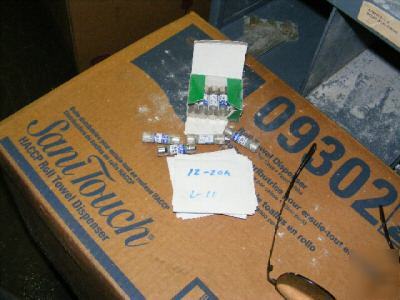 9 littelfuse/bussman blf 30