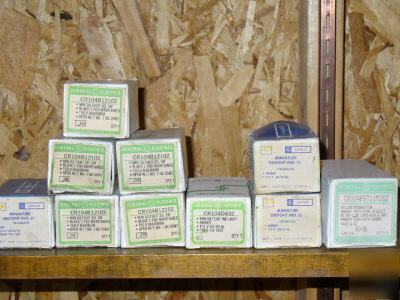 Lot of 10 g.e. switchs, pilot lights, push button 