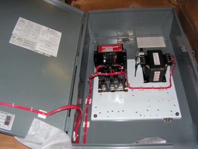 Square d 100 amp ac lighting contactor nema 1 enc. 