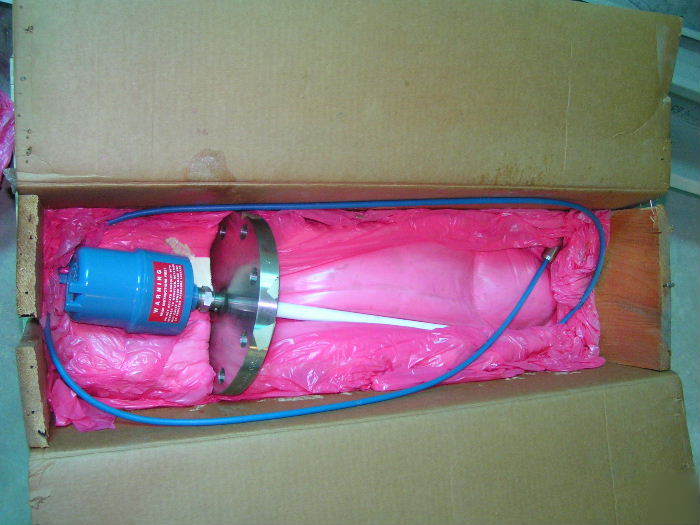 Column liquid level control probe w 4