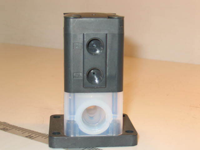 New smc high purity chemical air valve LVA30-03-c