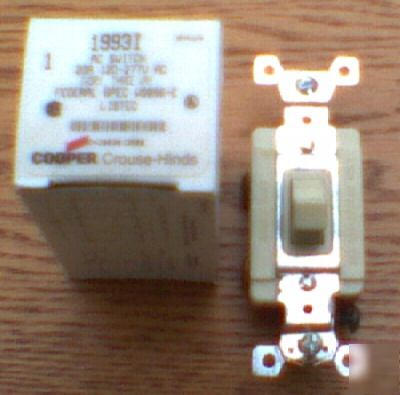 New arrow hart 1993I 20 amp 120-277 ac toggle switch