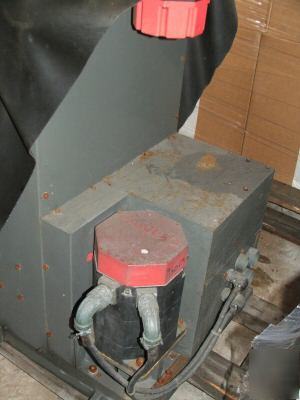 Like new robot by fanuc a model a-1 w/controller 