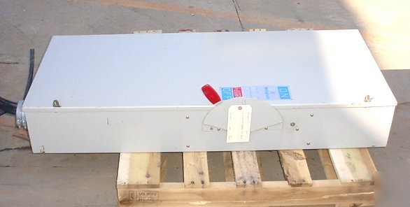 Westinghouse 400 amp safety disconnect switch HF365 