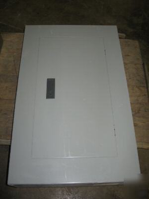 Siemens 250 amps max 277/480V 3 ph panelboard indoor