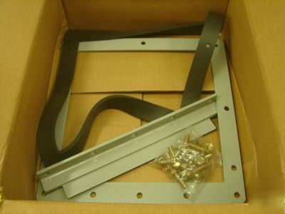 Cooper b-line bline box connector kit wireway 88-12LBC