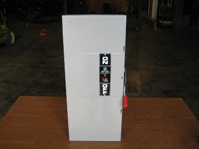 Ge general electric TH3364 disconnect switch 200 amp