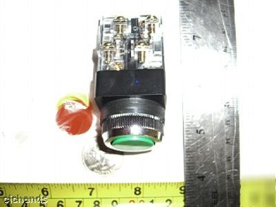 New * * industrial push nc no button switch r/g/y 600V 6A