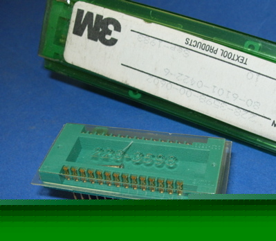 Textool 3M 28-pin zif socket green wire-wrap 228-3598