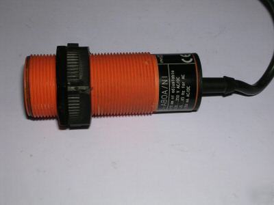 Used ifm efector capacitive sensor-switch, KI0016