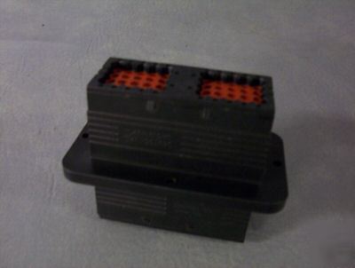 Ladd DRC12-40PA and DRC16-40S rectangular connectors *