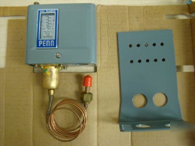 Johnson controls P70AA-118C head pressure cycling =