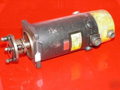 Fanuc dc servo motor model 20M A06B-0652-B001-r