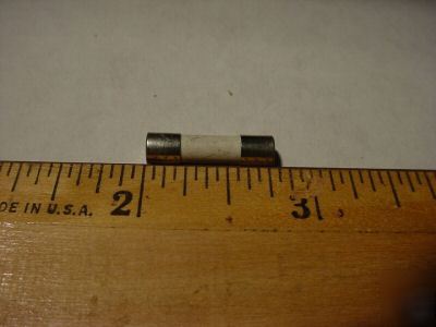 1 a 250 volt 5 x 20MM fast acting fuse (qty 85 ea)