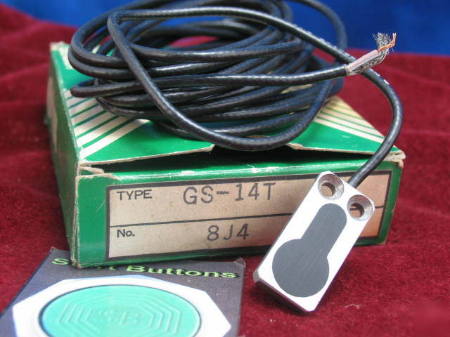 Gs-14T 8J4 sunx inductive proximity switch ..... 