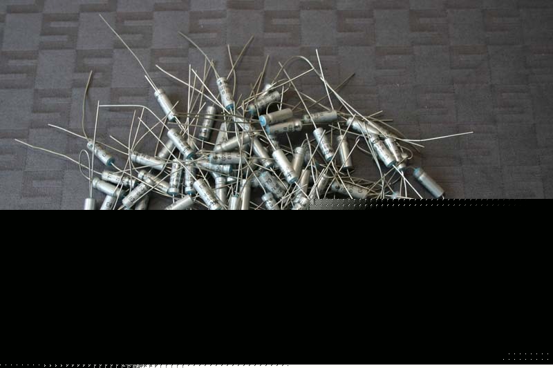 Siemens - B32110 - mkl - 0.22UF - 63V - capacitor - nos